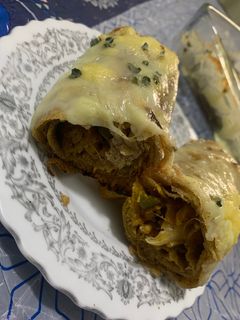 A picture of Baked Shawarma Rolls.