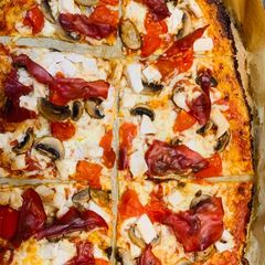 A picture of Cauliflower Pizza Base With Bresaola and Mushrooms For Jamo.