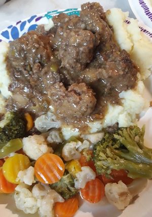 A picture of Buttermilk Meatballs in Gravy.