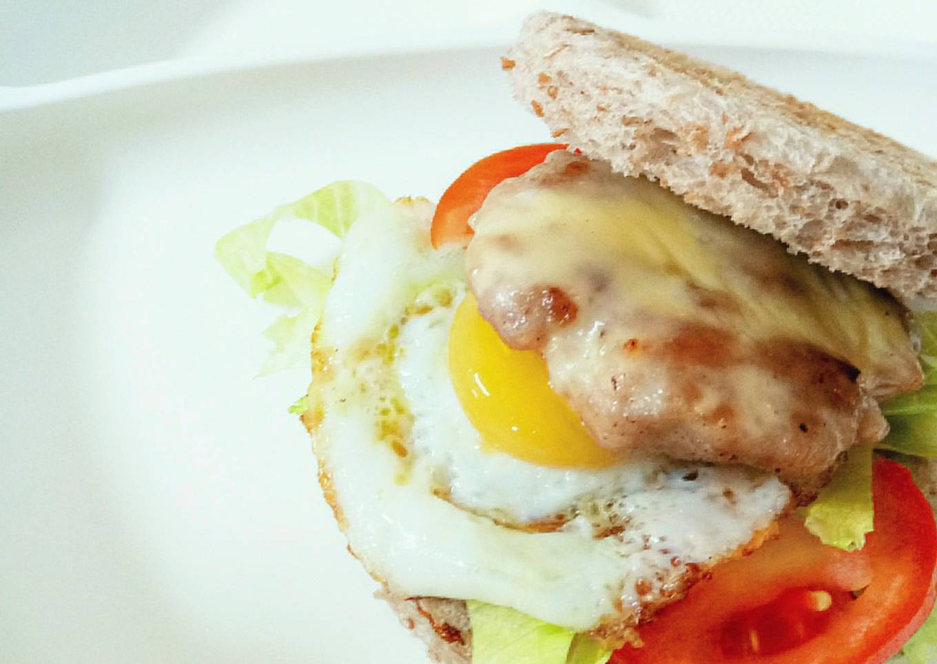 Easy burger patty-nya bikin sendiri