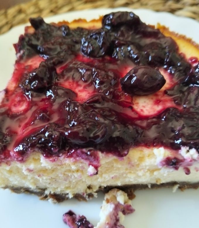 Foto principal de Cheesecake con coulis de arándanos