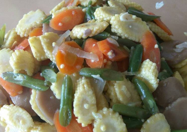 Tumis putren, wortel, buncis bakso