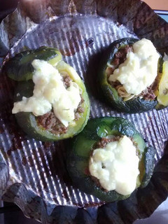 Una foto de Zapallitos relleno de carne