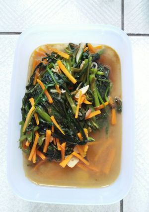 Foto resep Tumis kangkung wortel