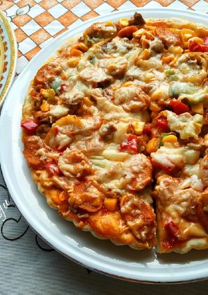 Foto resep Pizza Keju Daging & Sosis