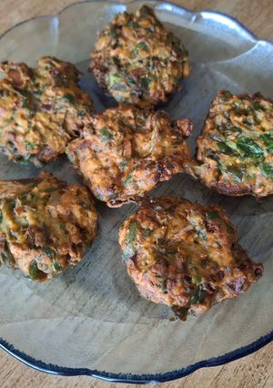 A picture of Tasty palak vada.