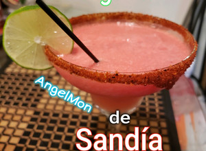 Una foto de Margarita de sandía 🍹