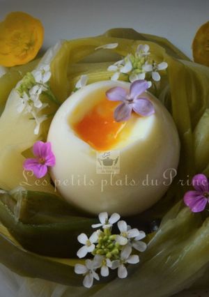 Une photo de Oeuf mollet de Pâques en nid de poireau