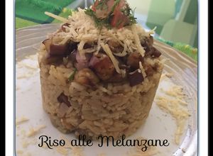 Una foto de Riso alle Melanzane o Risotto de Berenjena.🍆