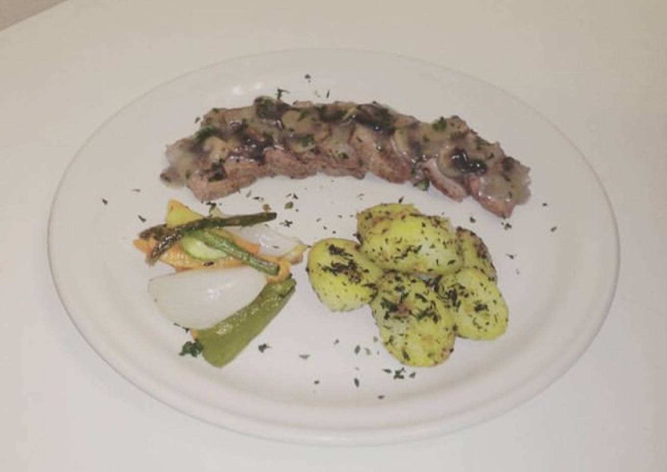Filete en salsa de champiñones
