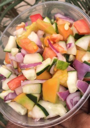 A picture of Fresh Salad.