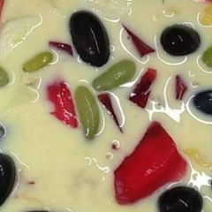 A picture of Fruit custard.