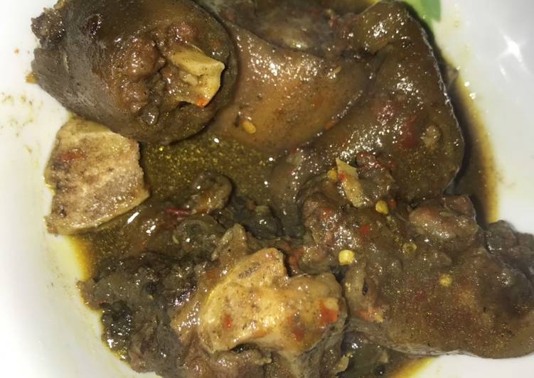 Cow tail pepper soup