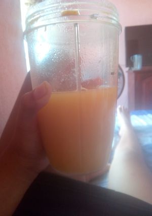 Una foto de Agua mix mango, jengibre etc