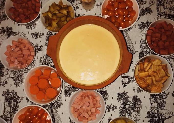Receta de fondue de queso para compartir - LA NACION