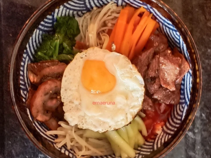 Easy Steps to Make Recipes Bibimbap (nasi campur Korea) the  Makes Drooling Delicious.