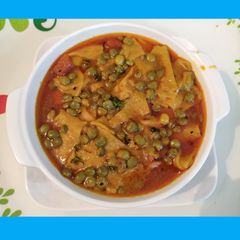 A picture of Tuvar Dhokli.