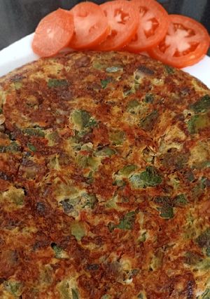 Una foto de Tortilla de vegetales y champiñones