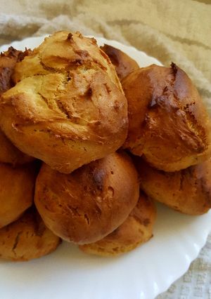 A picture of Vanilla Rock Muffins.
