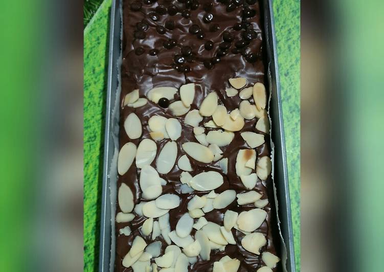 Resep Fudgy Shiny Crust Brownie, Enak