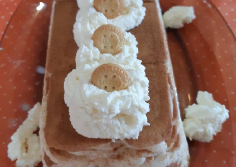 Tarta de leche merengada con galletas. Sin horno