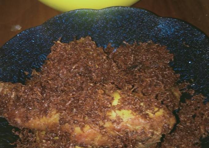 Ayam goreng serundeng