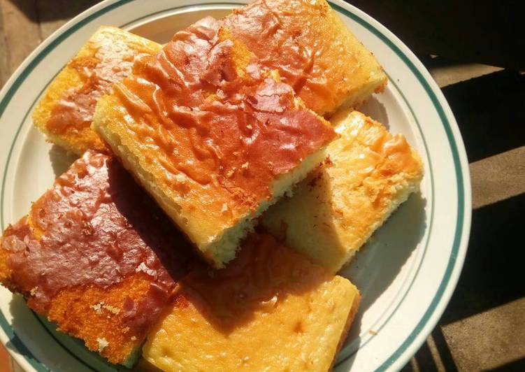Squares sponge cakes