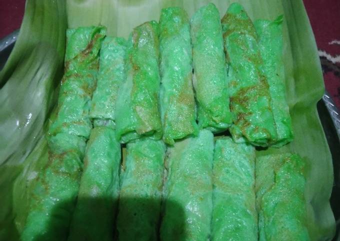 Recipe: Tasty Dadar Gulung Kelapa