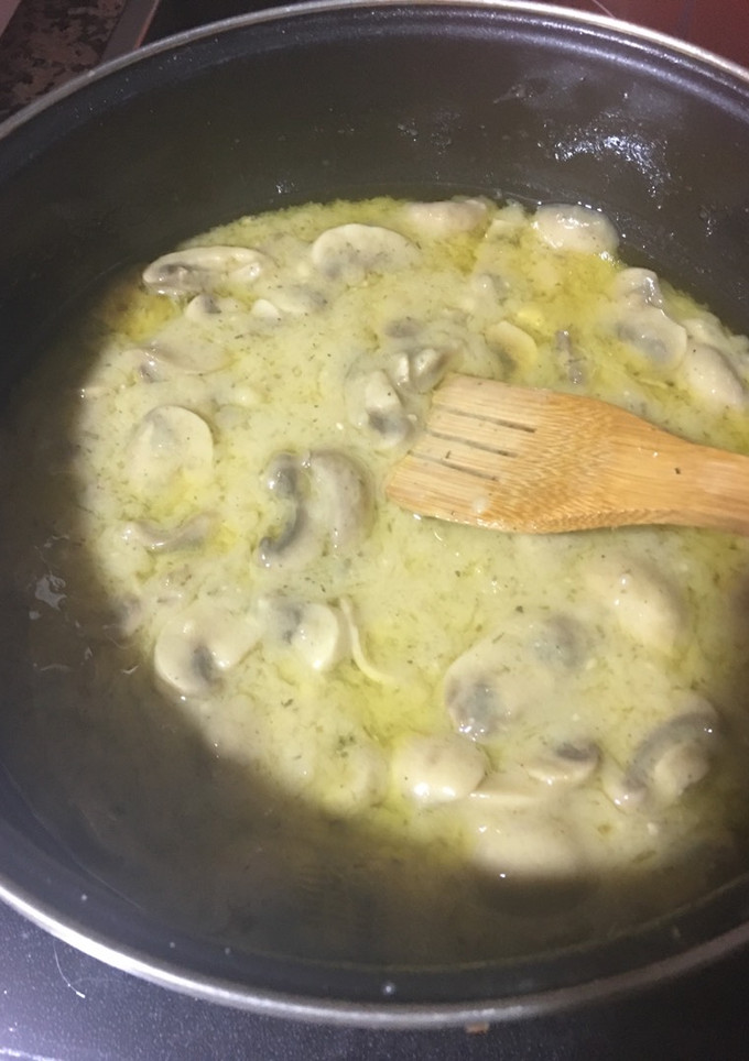 Una foto de Champiñones a mi manera