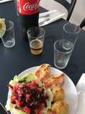 Pollo a la plancha con papas hervidas y ensalada de betabel