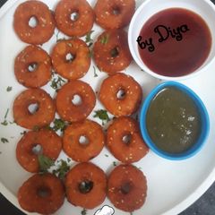 A picture of Veg bread prawns.