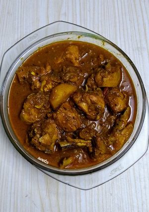 চিকেন কারি (Chicken Curry recipe in Bengali) রেসিপির প্রধান ছবি