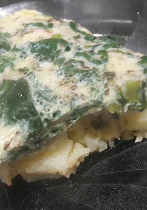 Una foto de Tortilla de papa con verdura