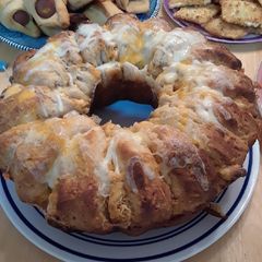 A picture of Buffalo Chicken Dip Ring.