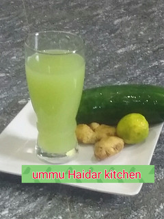 A picture of Lemon cucumber da ginger.