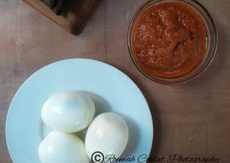Telur Rebus | Mulus dan Mudah Kupas