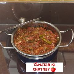 A picture of Tamatar ki chutney.