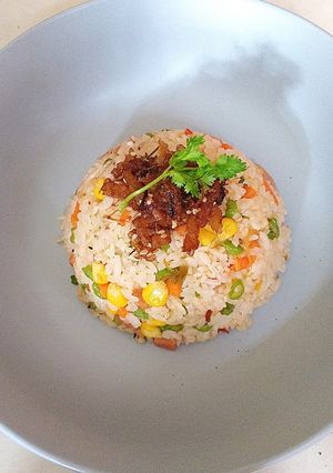 Hình của món Cơm chiên dương châu chay.