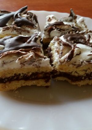 Böbe-féle puncsos szelet recept fotója