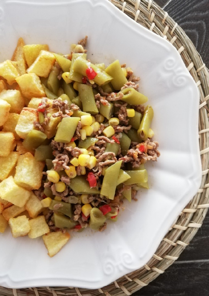 Una foto de Guiso de Porotos Quebrados