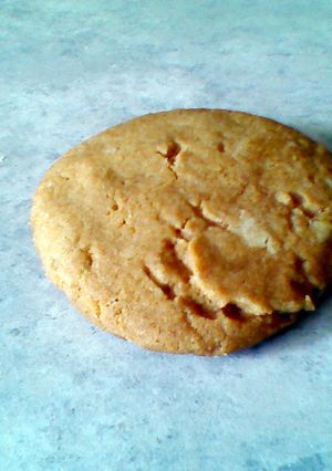 A picture of sugarmamabakeshop vegan peanut butter cookies.
