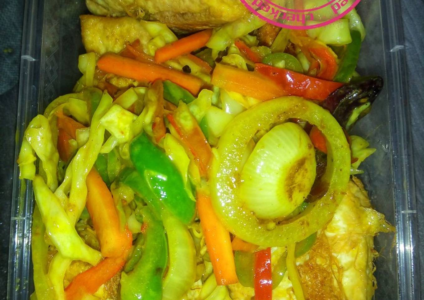 Awara and stir-fry vegetables