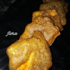 A picture of Falhari Paneer Pakoda.