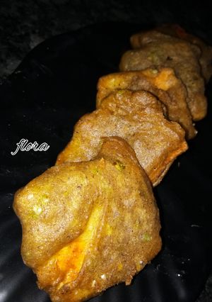 A picture of Falhari Paneer Pakoda.