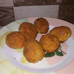 A picture of Sweet potatoes ball.