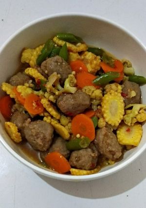 Foto resep Capcay bakso simple