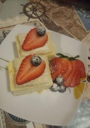 Házi krémes eperrel recept fotója
