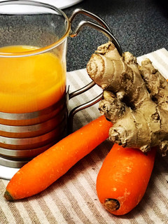 Una foto de Crema en vaso de verduras y jengibre