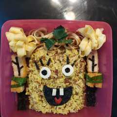 A picture of Nasi Kuning.