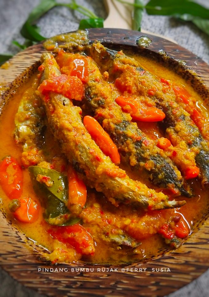 Foto resep Ikan Pindang Bumbu Rujak